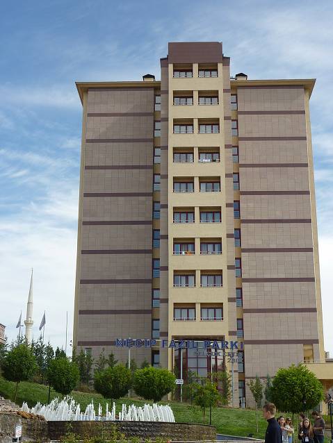 img00060.jpg