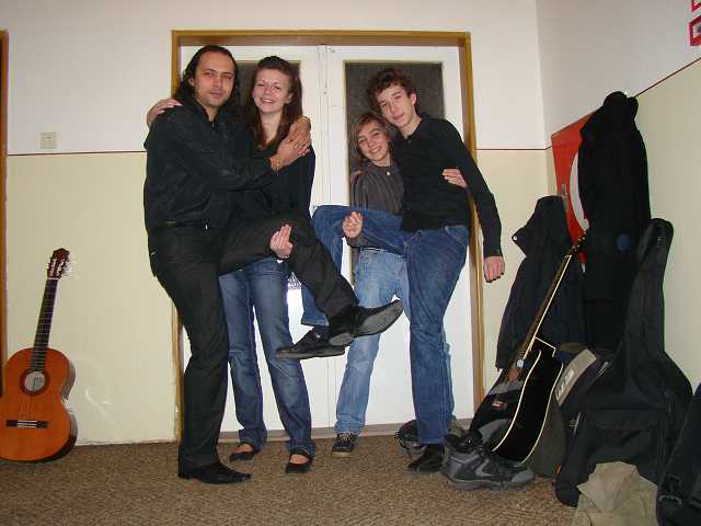 img00045.jpg