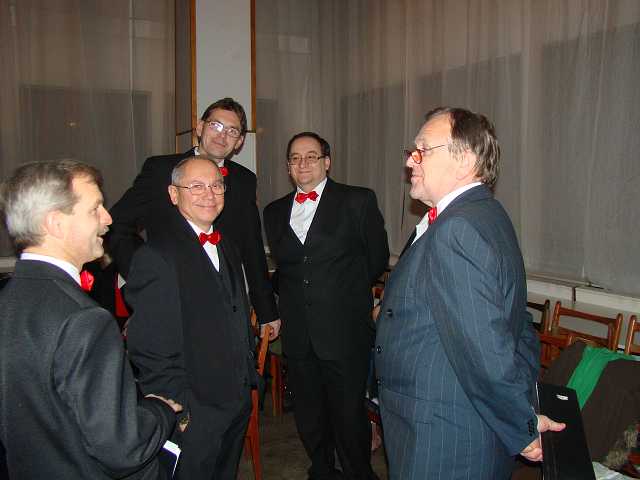 img00070.jpg