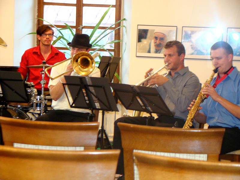 Jazz ++ Kultúrne centrum Na korze