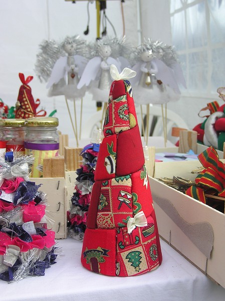 Výtvarný odbor- Vianočné trhy 2012