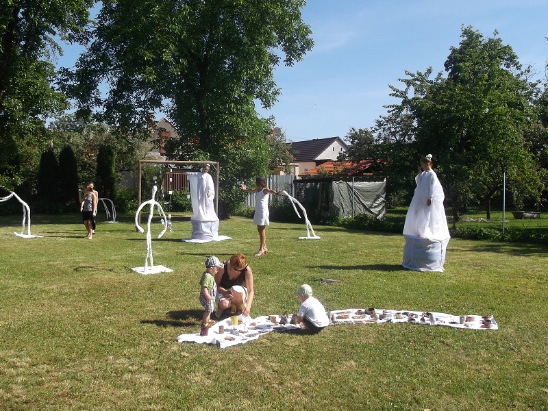 Sochy a la Giacometti