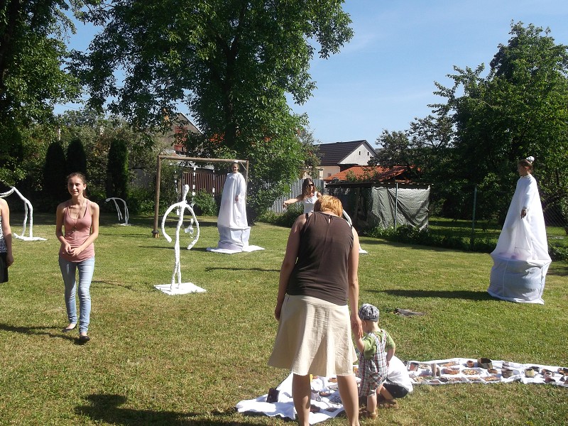 Sochy a la Giacometti