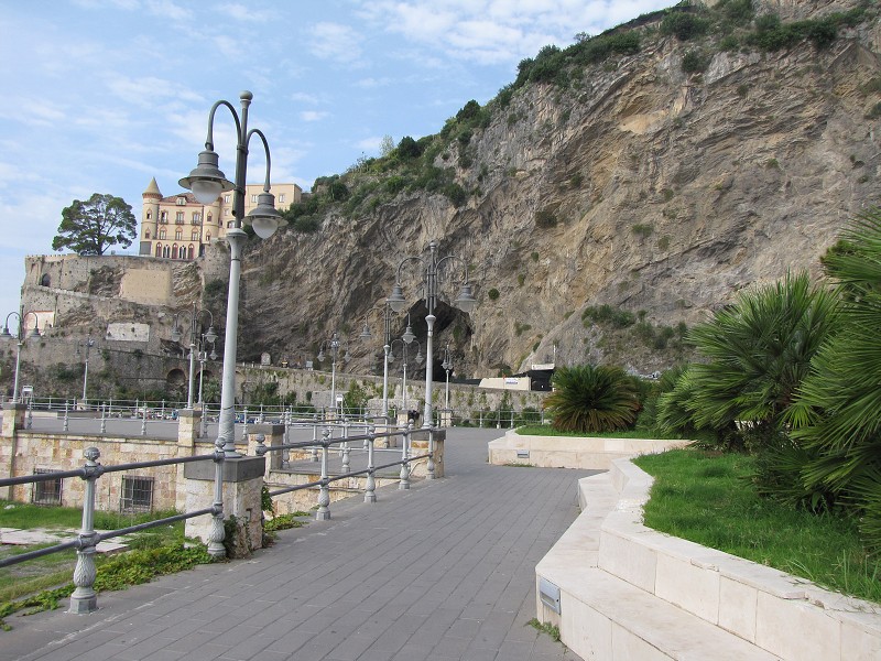 Amalfi, Benátky, Rím