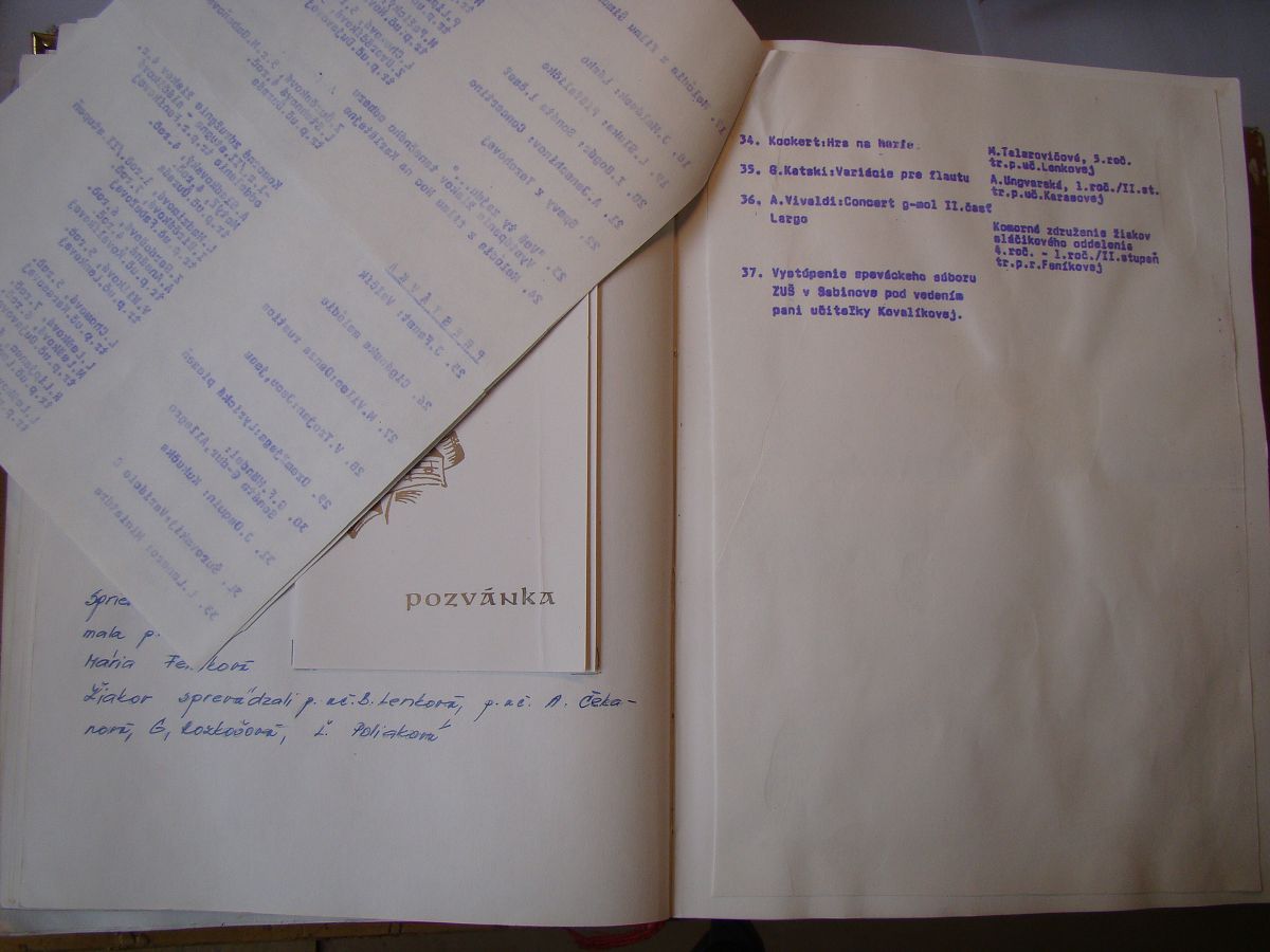 Kronika školy 1989-1995