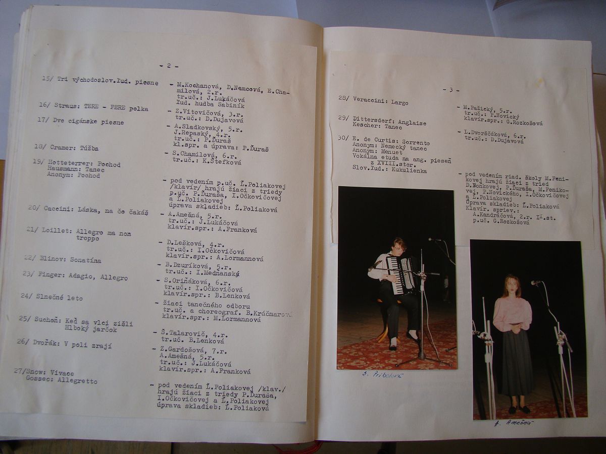 Kronika školy 1989-1995