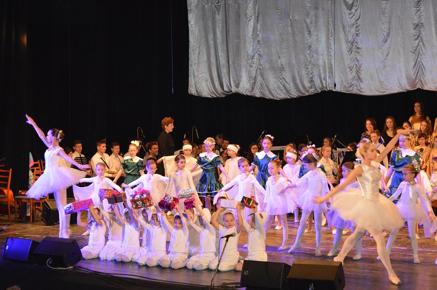 Vianočný koncert - piatok 18. decembra 2015