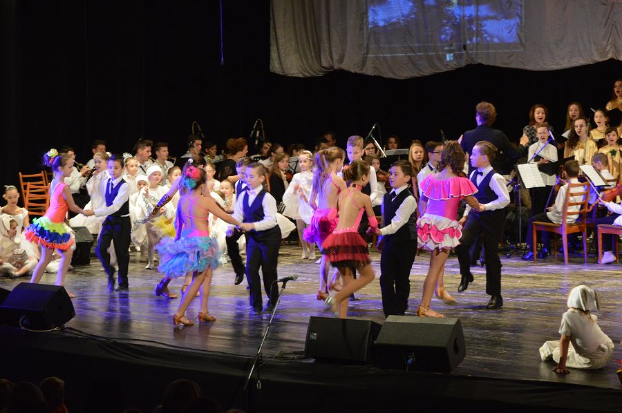 Vianočný koncert - piatok 18. decembra 2015