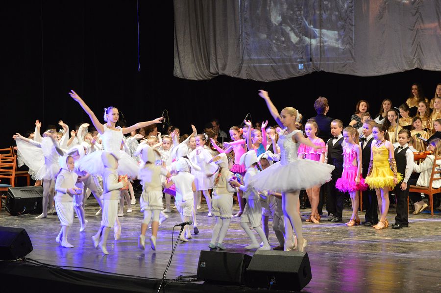 Vianočný koncert - piatok 18. decembra 2015