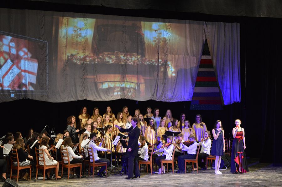Vianočný koncert - piatok 18. decembra 2015