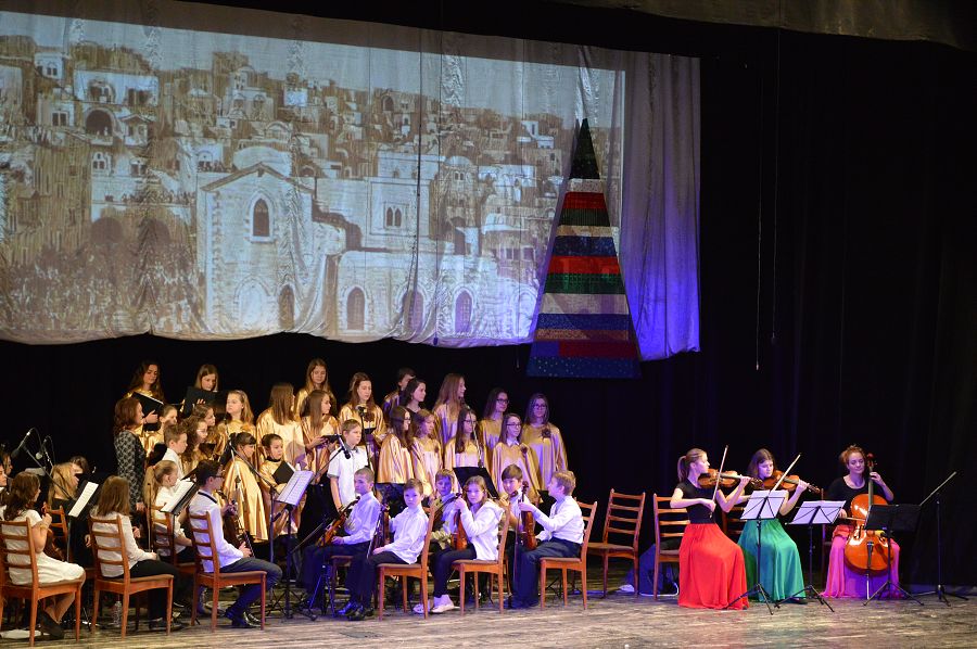 Vianočný koncert - piatok 18. decembra 2015