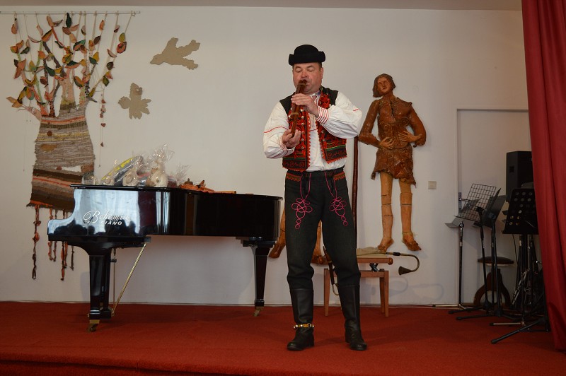 img00057.jpg