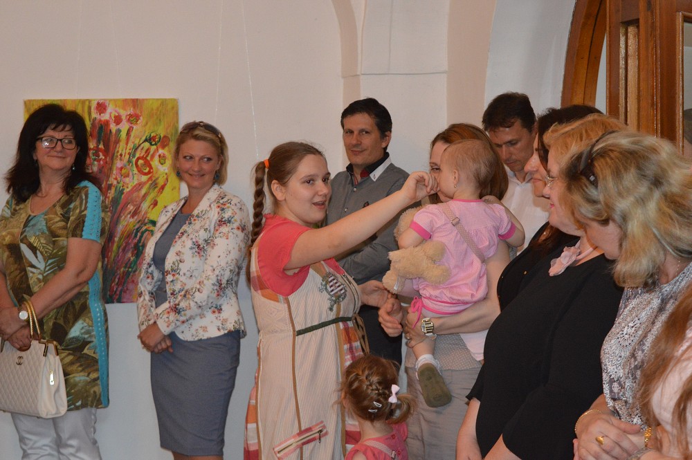 img00060.jpg