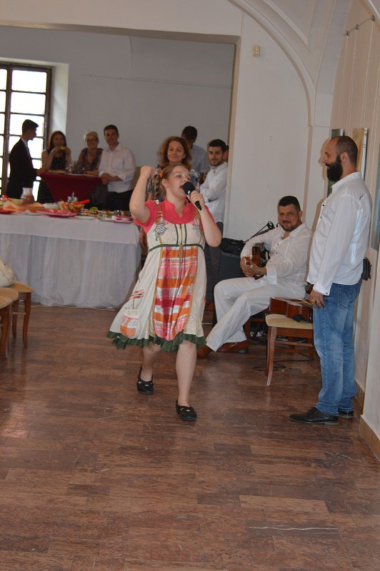 img00069.jpg
