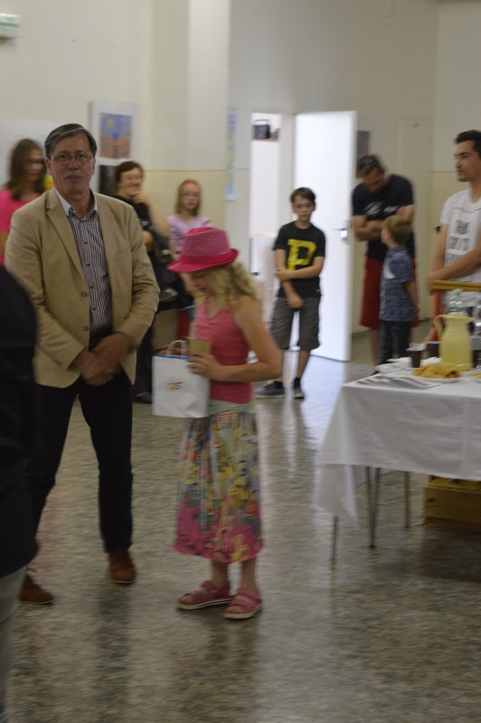 img00068.jpg
