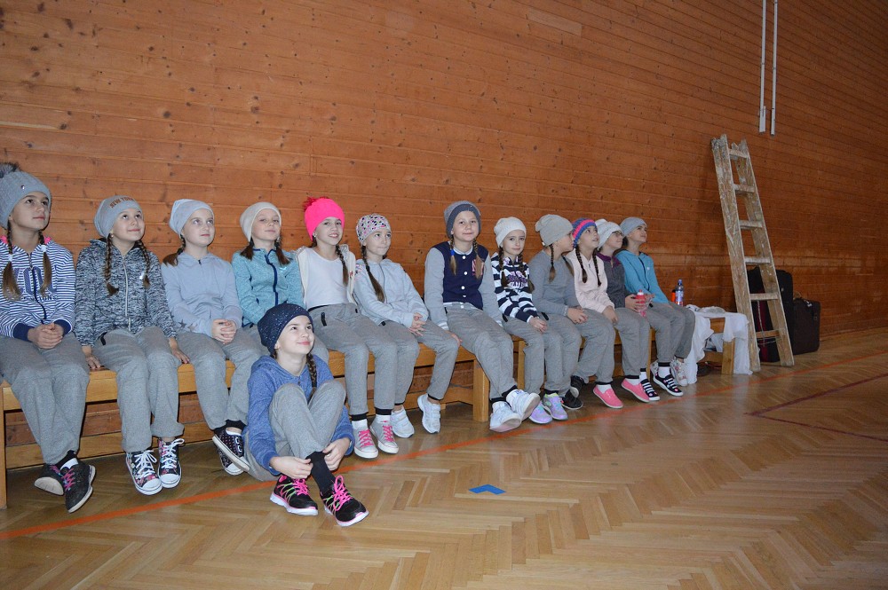 img00017.jpg