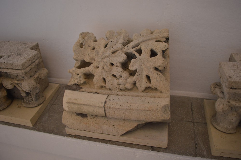 img00064.jpg