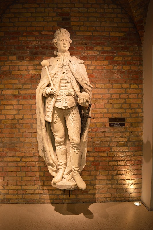 img00085.jpg