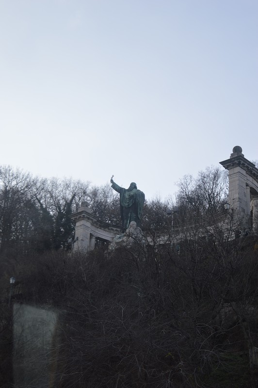 img00106.jpg