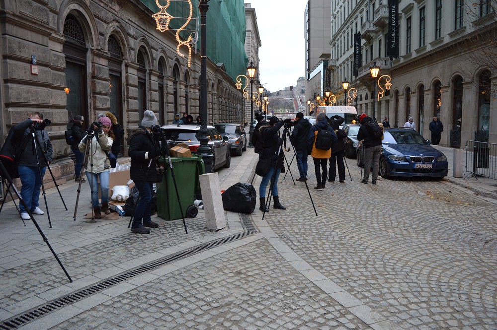 img00187.jpg