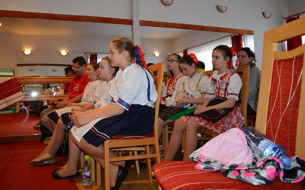 img00049.jpg