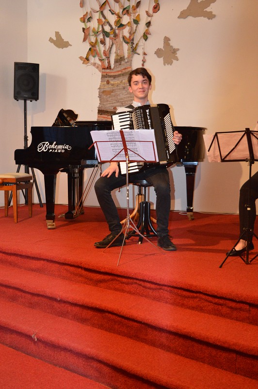img00096.jpg