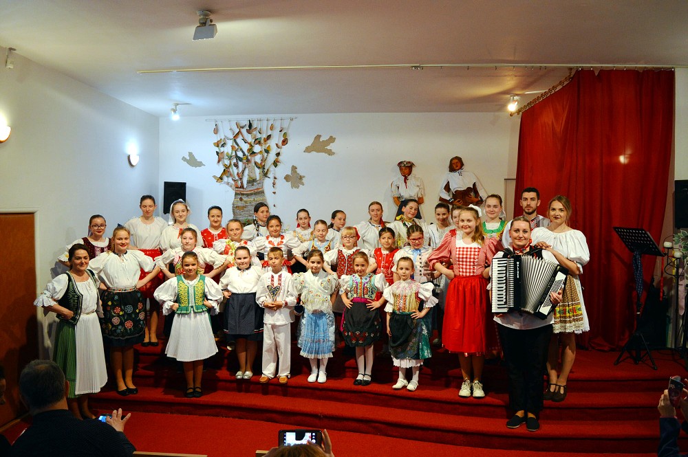 img00104.jpg