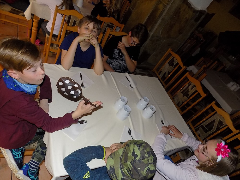 img00101.jpg