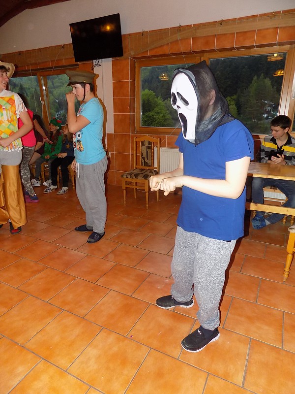 img00109.jpg