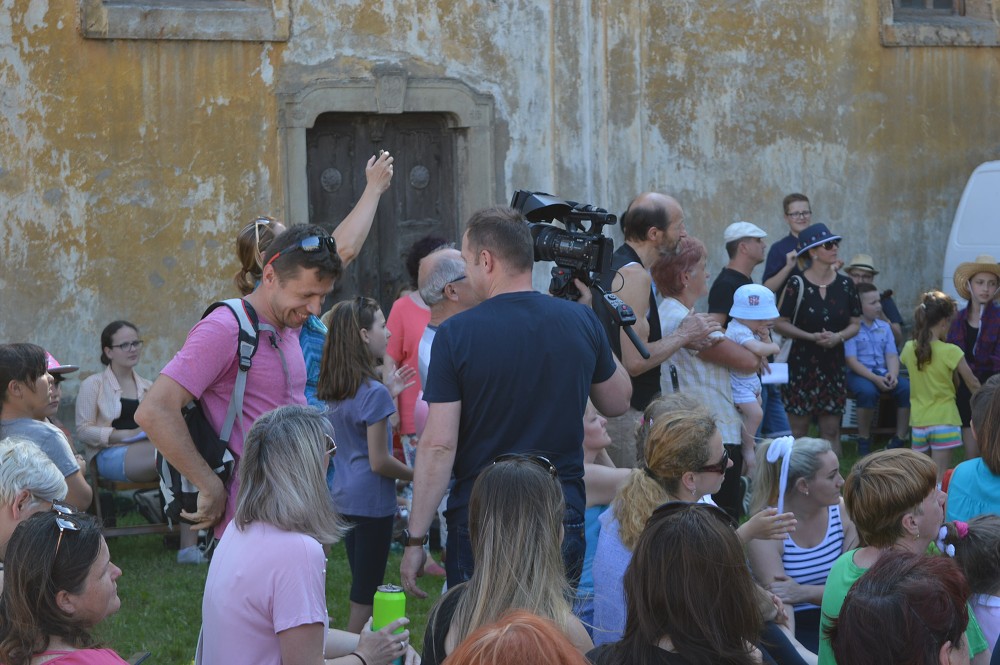 img00095.jpg