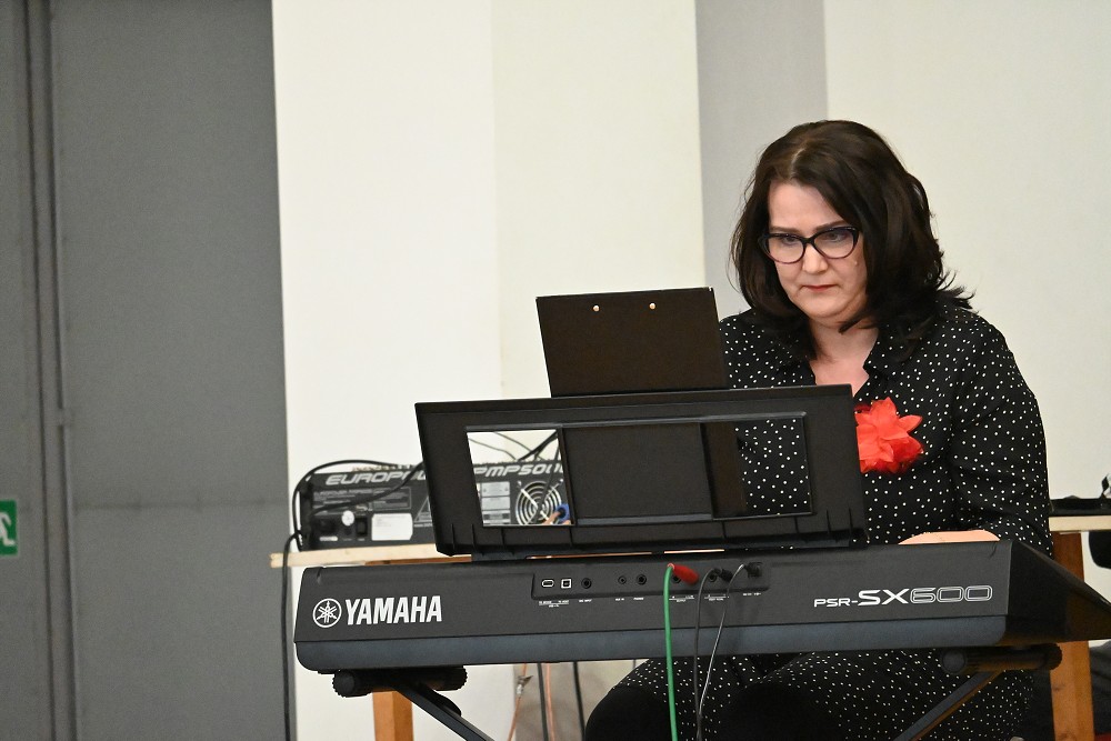 img00026.jpg