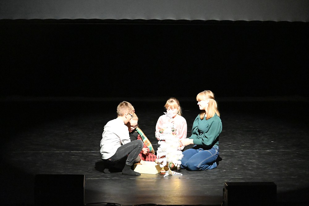 img00006.jpg