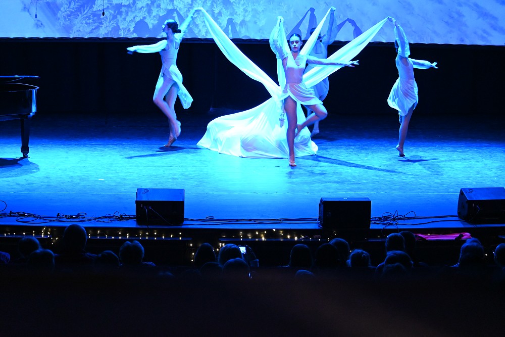 img00056.jpg