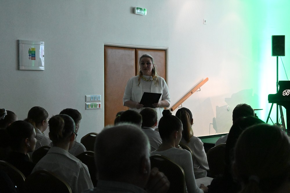 img00011.jpg