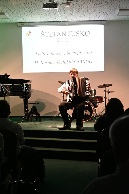 img00020.jpg