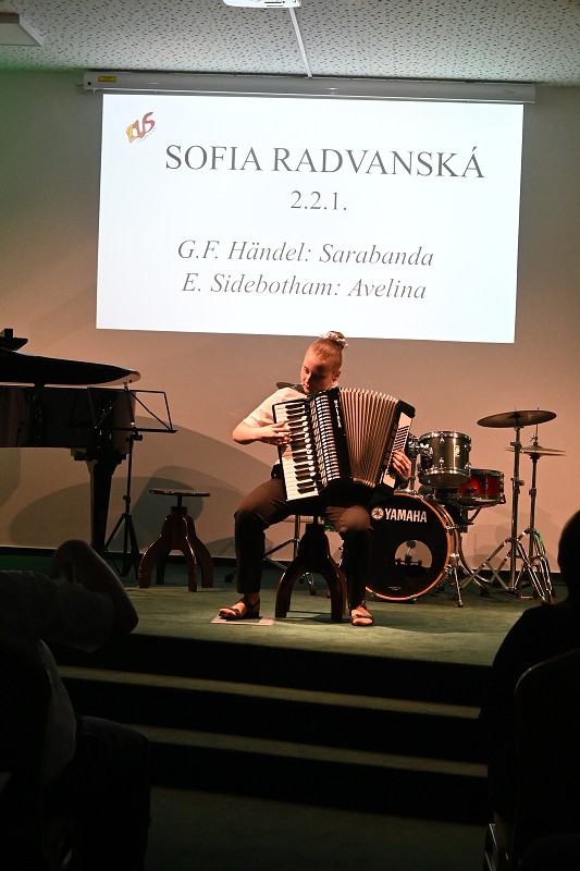 img00044.jpg