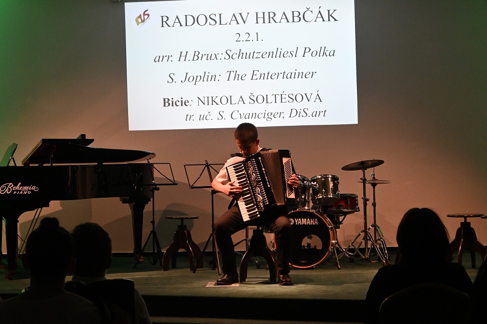 img00054.jpg
