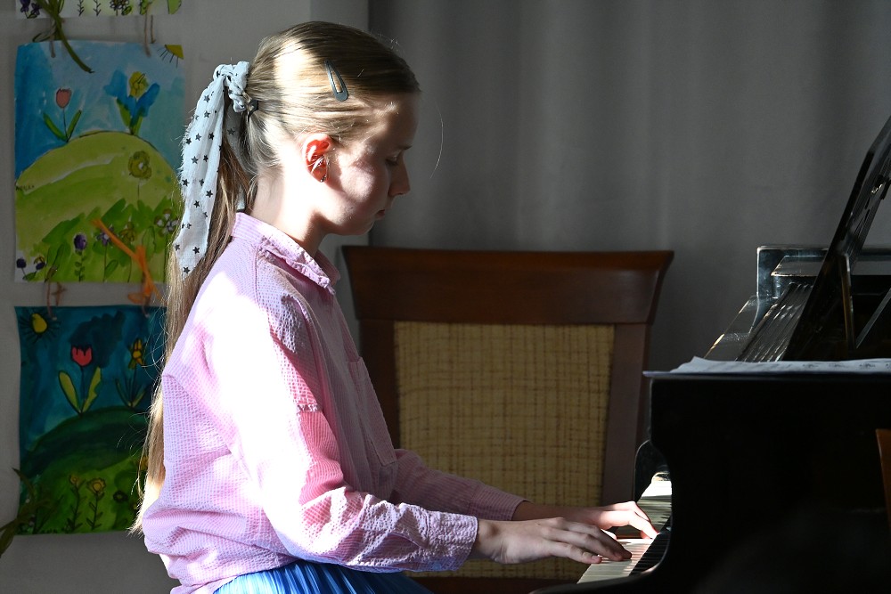 img00017.jpg