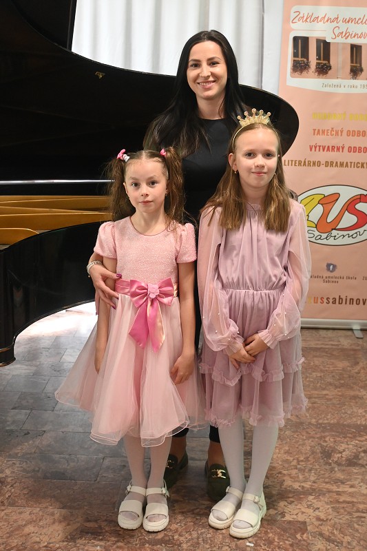 img00010.jpg