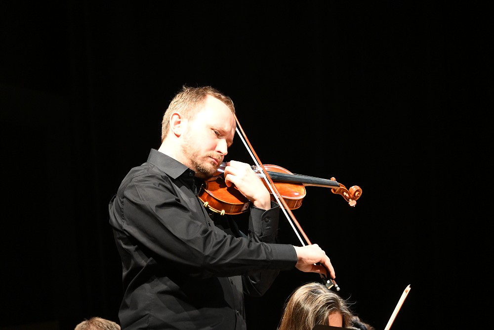 img00015.jpg
