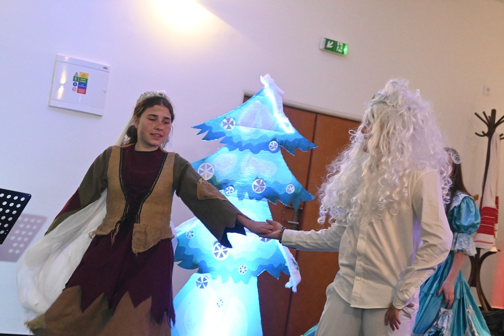 img00020.jpg