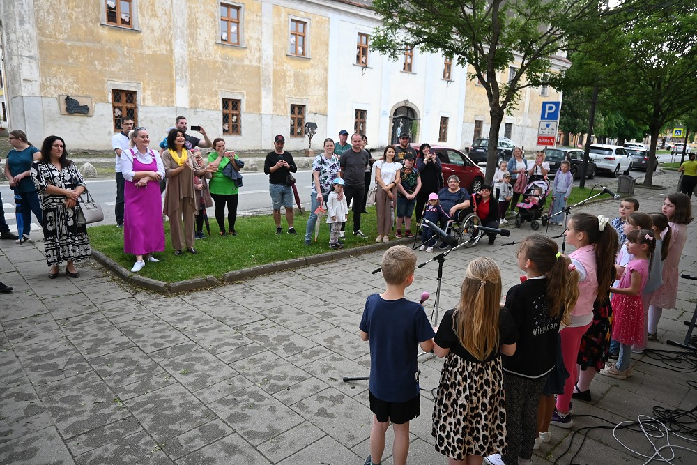img00001.jpg