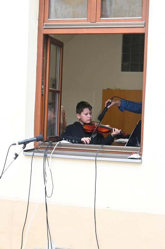 img00007.jpg