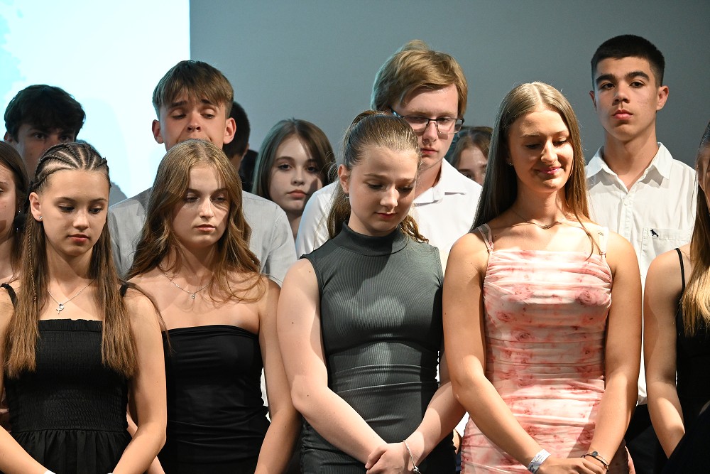 img00038.jpg