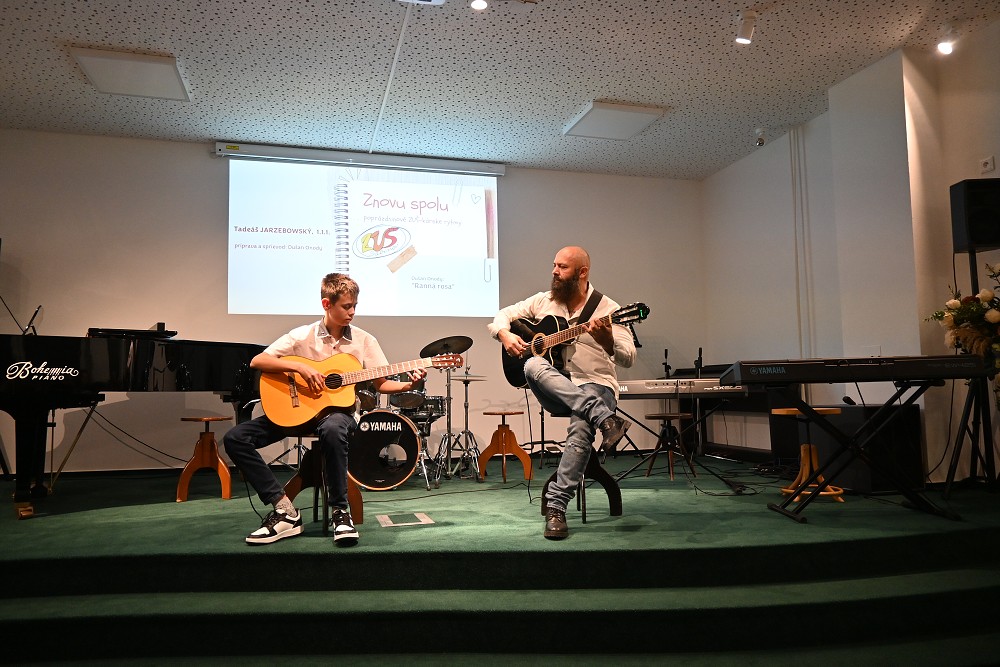 img00015.jpg