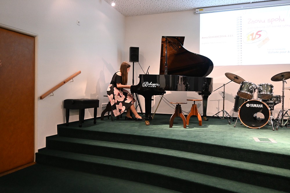 img00023.jpg