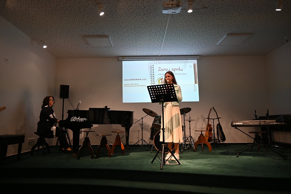 img00025.jpg