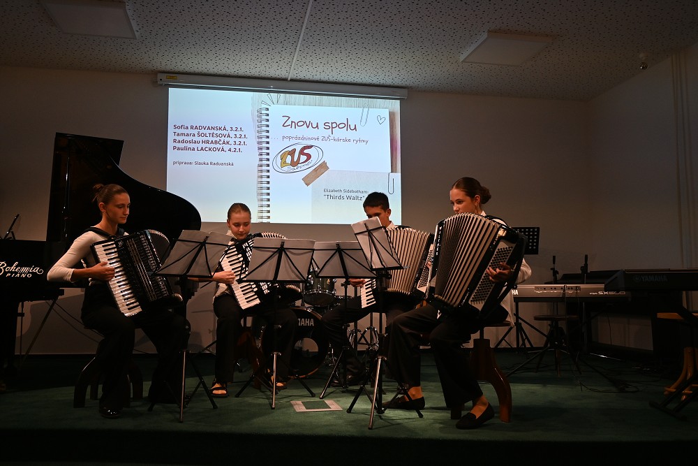 img00034.jpg