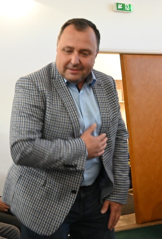 img00052.jpg