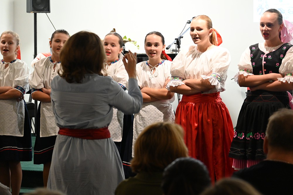 img00017.jpg